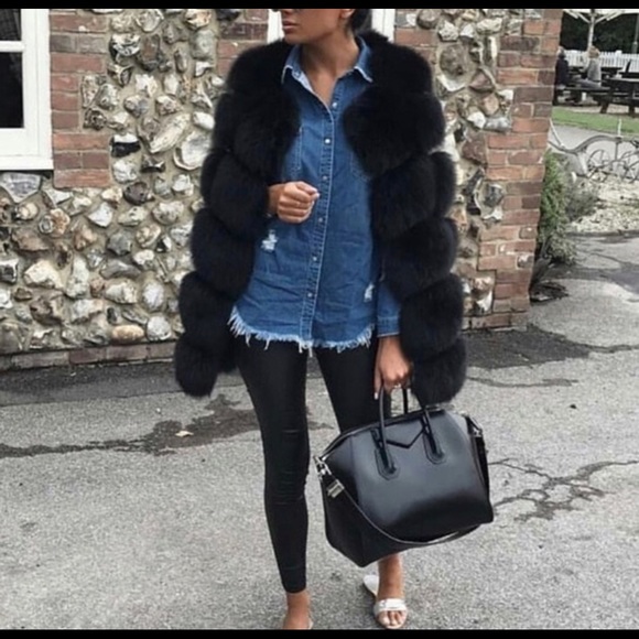 Jackets & Blazers - Faux Fur vest